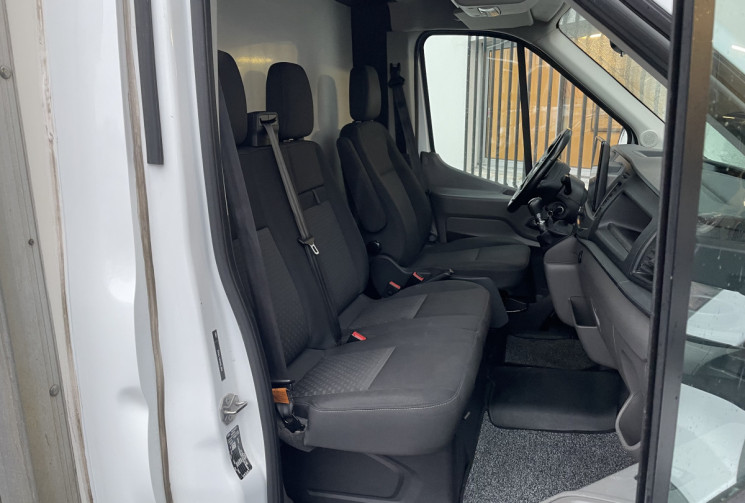 Ford Transit 20m3 plancher cabine