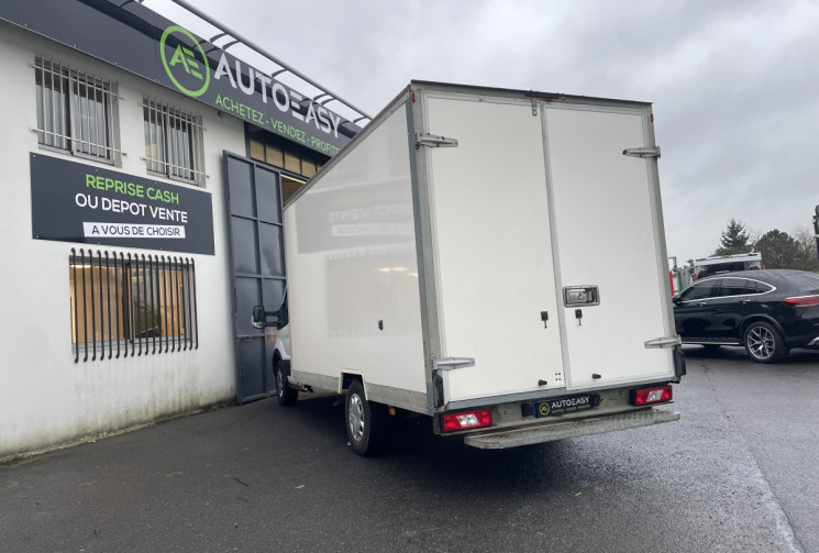 Ford Transit 20m3 plancher cabine