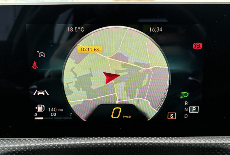 Mercedes Classe A 200 AMG Line 163 cv 7G-DCT * Origine FRANCE * Caméra * Attelage Electrique