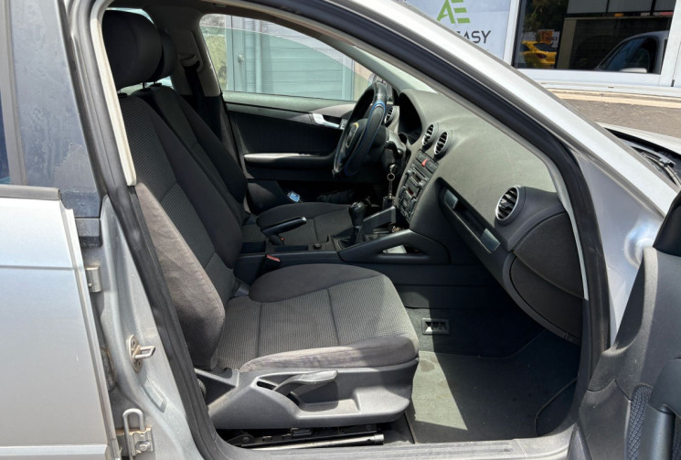 Audi A3 Sportback 1.6 i 102cv