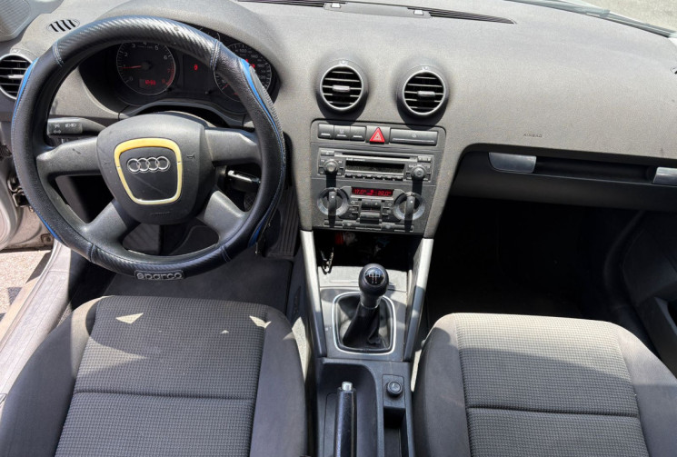 Audi A3 Sportback 1.6 i 102cv