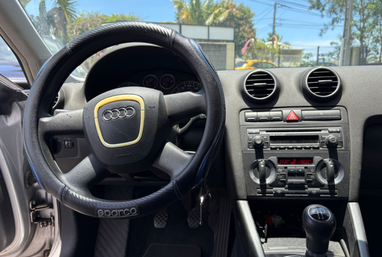 Audi A3 Sportback 1.6 i 102cv