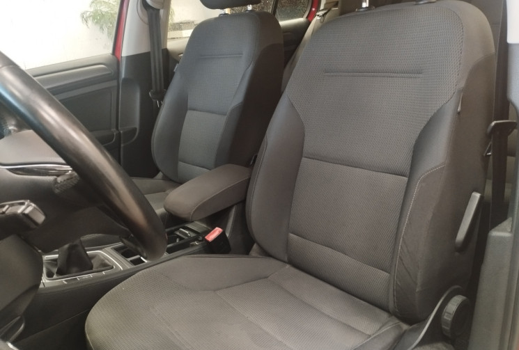 Volkswagen Golf 1.4 TSI 140ch ACT BlueMotion Technology Confortline éthanol 