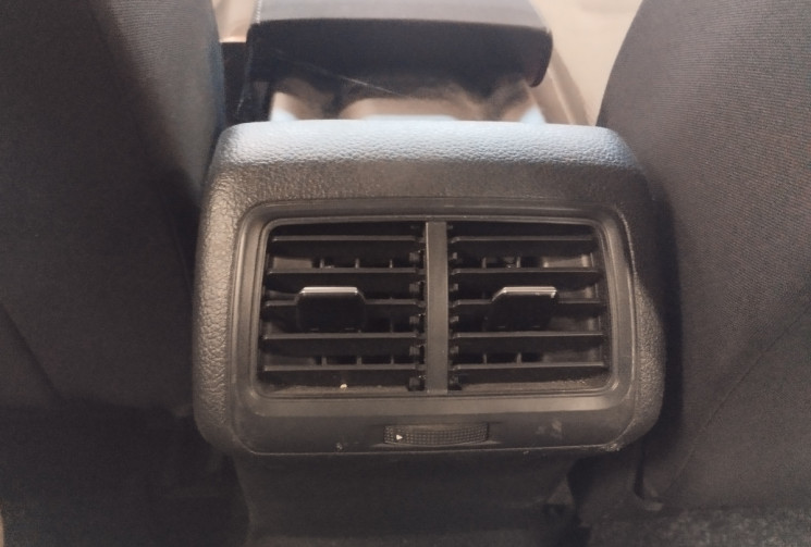 Volkswagen Golf 1.4 TSI 140ch ACT BlueMotion Technology Confortline éthanol 