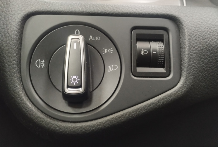 Volkswagen Golf 1.4 TSI 140ch ACT BlueMotion Technology Confortline éthanol 