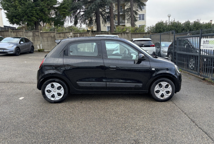 Renault Twingo 1.0i / 65 CH 