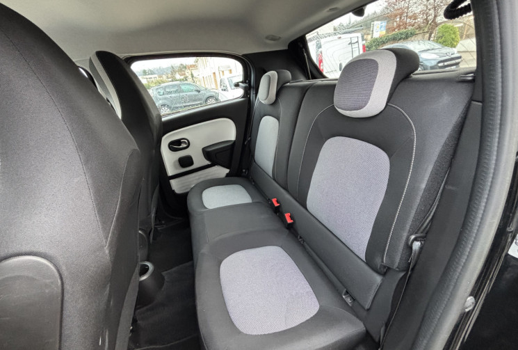 Renault Twingo 1.0i / 65 CH 