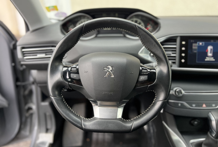Peugeot 308 II T9 1.2 e-THP 130 ch Boîte auto EAT6 ALLURE