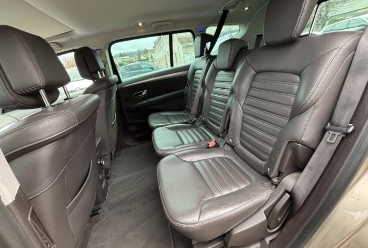 Renault Espace 1.6 DCI / 160 CH / INITIAL PARIS / 7 PLACES 