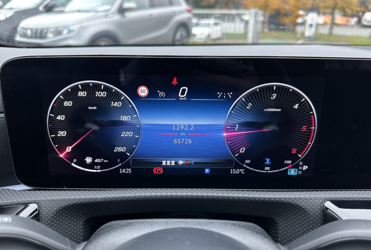 Mercedes CLASSE A BERLINE 180 D 116 CV AMG LINE 8G-DCT + TOIT OUVRANT 