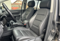 Volkswagen Touran 2.0 TDI FAP 140 CH CARAT BVM6 / 7 PLACES / ATTELAGE