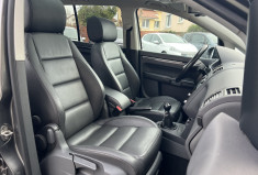 Volkswagen Touran 2.0 TDI FAP 140 CH CARAT BVM6 / 7 PLACES / ATTELAGE