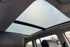 Volkswagen Touran 2.0 TDI FAP 140 CH CARAT BVM6 / 7 PLACES / ATTELAGE