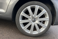 Volkswagen Touran 2.0 TDI FAP 140 CH CARAT BVM6 / 7 PLACES / ATTELAGE