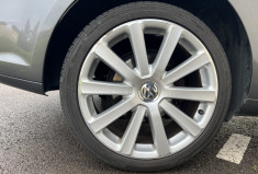 Volkswagen Touran 2.0 TDI FAP 140 CH CARAT BVM6 / 7 PLACES / ATTELAGE