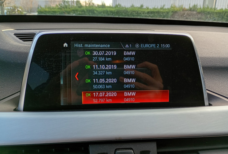 BMW X1  BMW X1 F48 Business Design 18d 150 ch BVA8 / Attelage