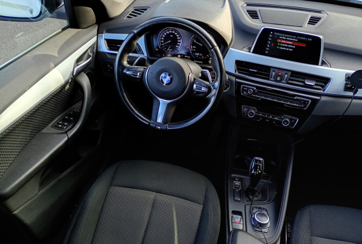BMW X1  BMW X1 F48 Business Design 18d 150 ch BVA8 / Attelage