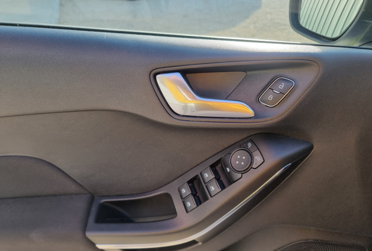 Ford Fiesta 1.0 FLEXIFUEL 95 TITANIUM BUSINESS - ENTRETIEN FORD