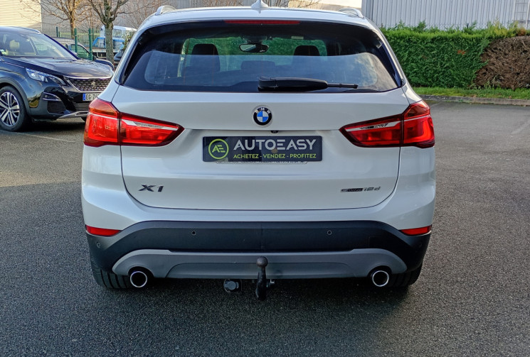 BMW X1  BMW X1 F48 Business Design 18d 150 ch BVA8 / Attelage