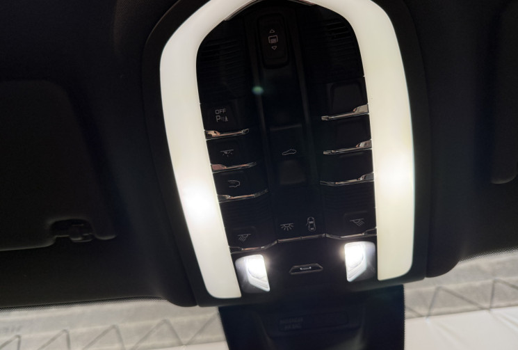 Porsche Macan S 3.0 V6 354ch PDK7 / Toit ouvrant / Carplay / Supensions pneumatique