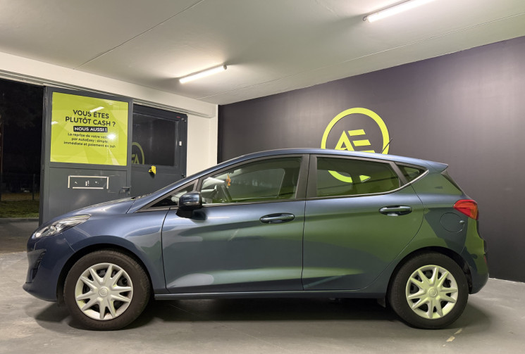 Ford Fiesta  VI 1.1 85 COOL & CONNECT 5P / 1er MAIN