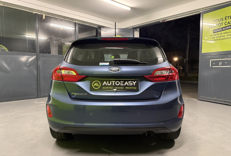 Ford Fiesta  VI 1.1 85 COOL & CONNECT 5P / 1er MAIN