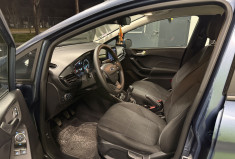 Ford Fiesta  VI 1.1 85 COOL & CONNECT 5P / 1er MAIN