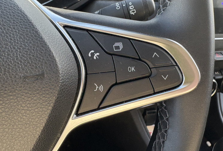 Renault Captur Techno 145cv Hybrid Boite Auto * Carplay * Caméra