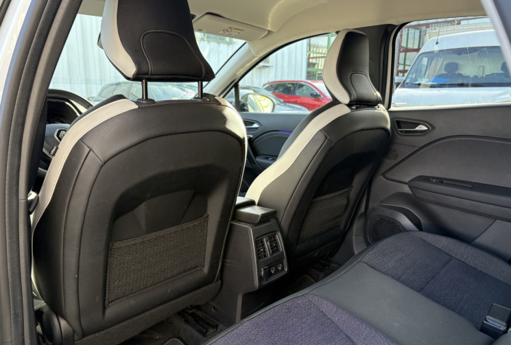 Renault Captur Techno 145cv Hybrid Boite Auto * Carplay * Caméra