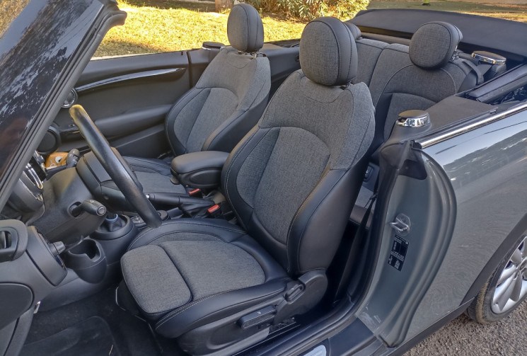 Mini Cooper Cabriolet 1.5 L 136 CH BVA - RADARS AV / AR - REGULATEUR - BLUETOOTH - SIEGES CHAUFFANTS