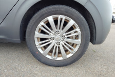 Peugeot 208 1.2 PureTech 110ch Allure S&S 5p