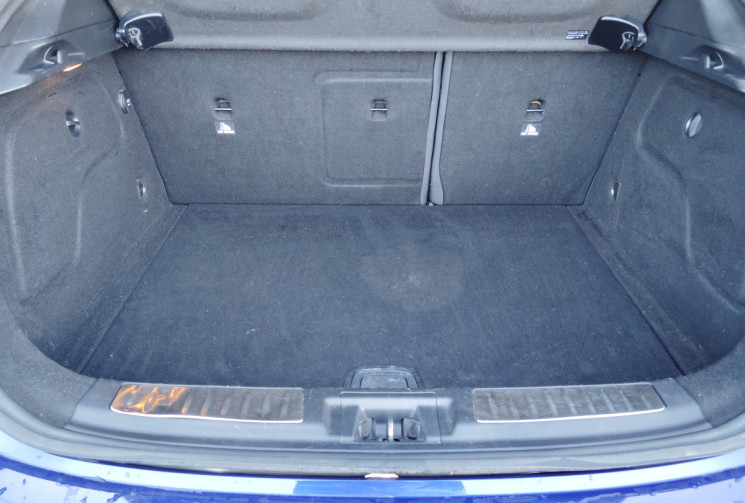 Infinity Q30 1.5d 109ch Premium