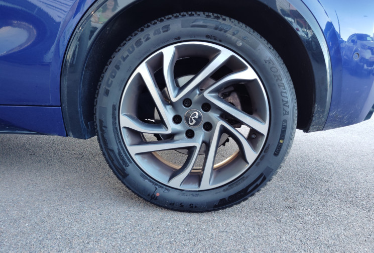  INFINITI Q30 1.5d 109ch Premium