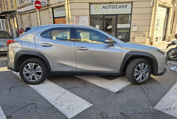 Lexus UX 300e 204 CH LUXE 22000 KMS