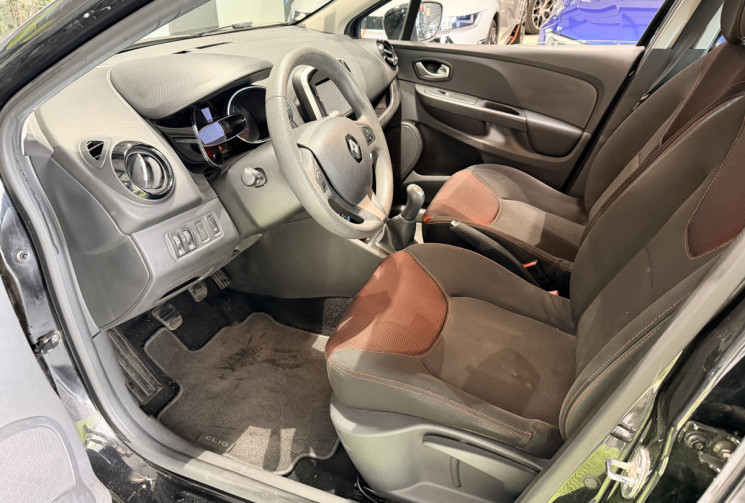Renault Clio 1.5 DCI TREND 75 CH 1ERE MAIN