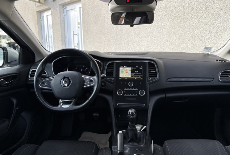 Renault Megane IV Hatchback 1.3 TCe 115 CH BUSINESS