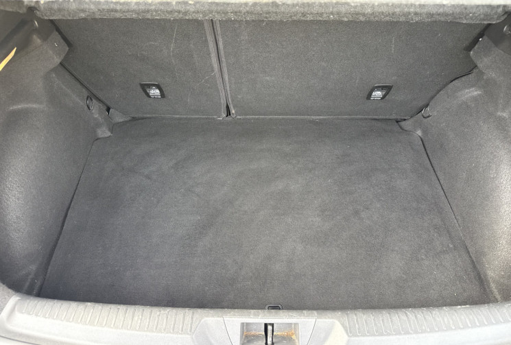 Renault Megane IV Hatchback 1.3 TCe 115 CH BUSINESS