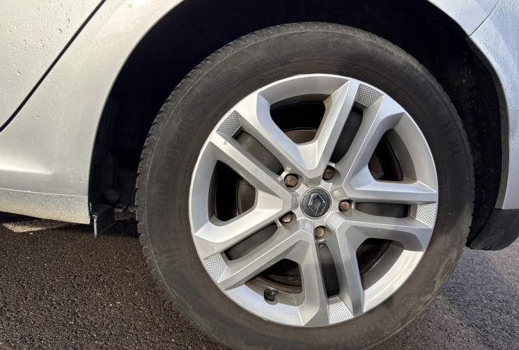 Renault Megane IV Hatchback 1.3 TCe 115 CH BUSINESS