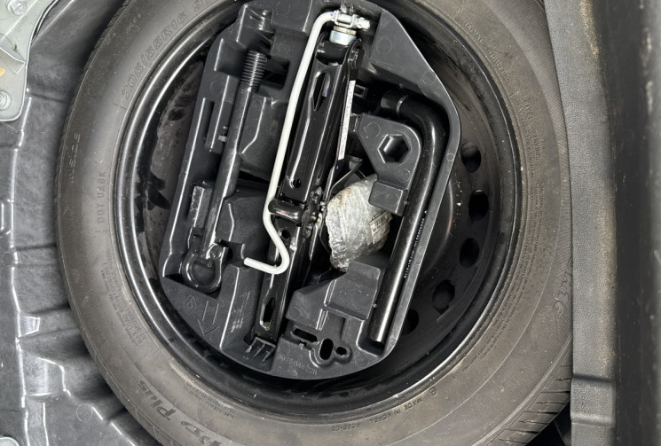 Renault Megane IV Hatchback 1.3 TCe 115 CH BUSINESS