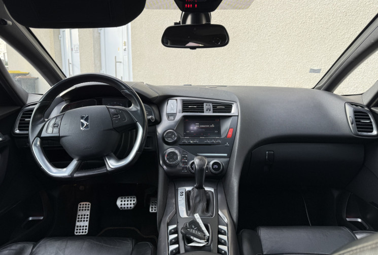 DS DS5 2.0 Blue HDi EAT6 S&S 180 cv Boîte auto SPORT CHIC