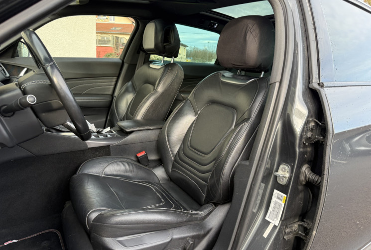 DS DS5 2.0 Blue HDi EAT6 S&S 180 cv Boîte auto SPORT CHIC