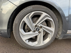 DS DS5 2.0 Blue HDi EAT6 S&S 180 cv Boîte auto SPORT CHIC