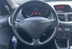 Peugeot 206 + 1.4 i 75 CH