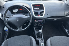 Peugeot 206 + 1.4 i 75 CH