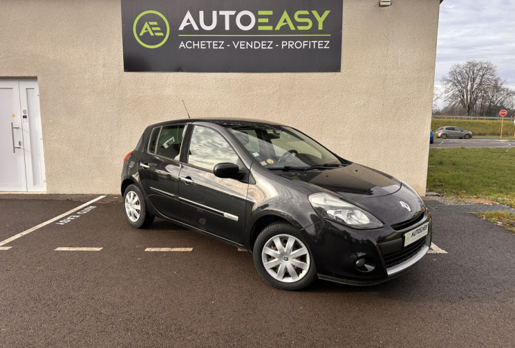 Renault Clio III 5 Portes Phase 2 1.5 dCi Quickshift 86 cv Boîte auto