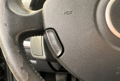 Renault Clio III 5 Portes Phase 2 1.5 dCi Quickshift 86 cv Boîte auto