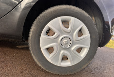 Renault Clio III 5 Portes Phase 2 1.5 dCi Quickshift 86 cv Boîte auto