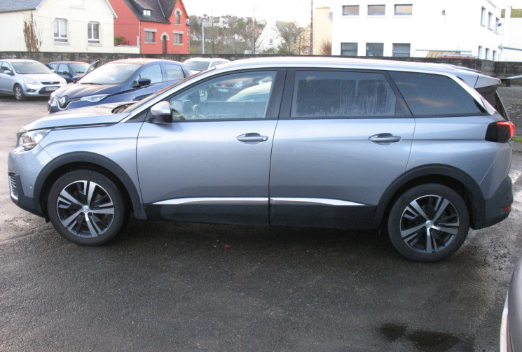 Peugeot 5008 II 1.5 HDI 130 ALLURE CAMERA GPS LED BVA EAT8 7PL