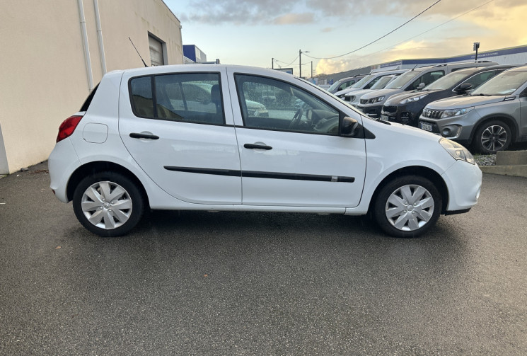 Renault Clio 3 1.2 75CV ZEN 5P 