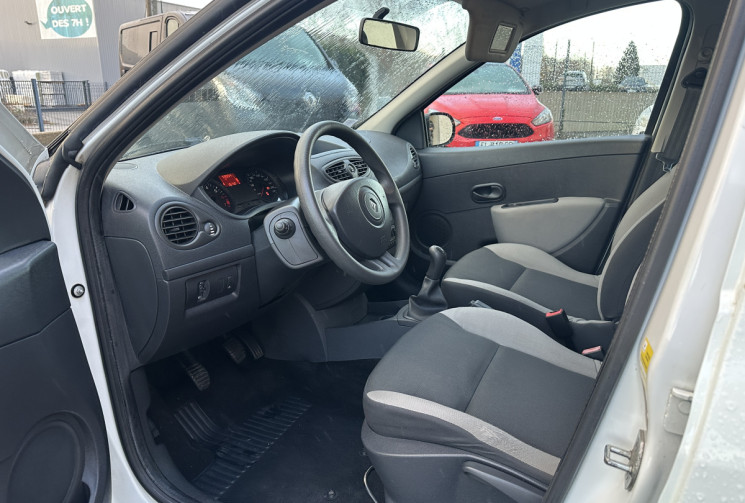 Renault Clio 3 1.2 75CV ZEN 5P 